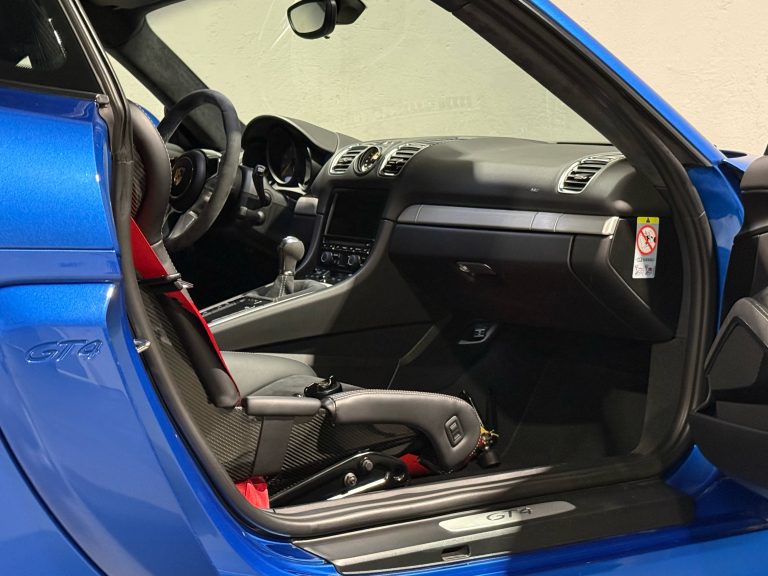 CAYMAN GT4