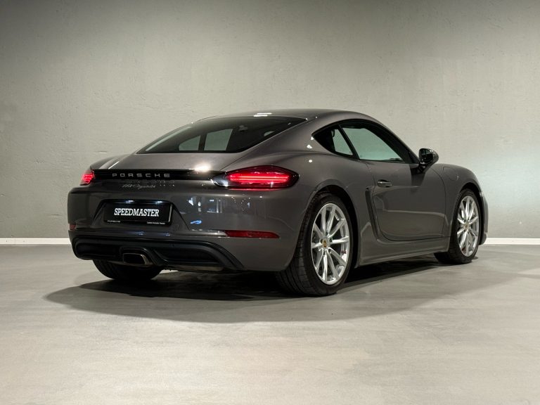 PORSCHE 718 CAYMAN