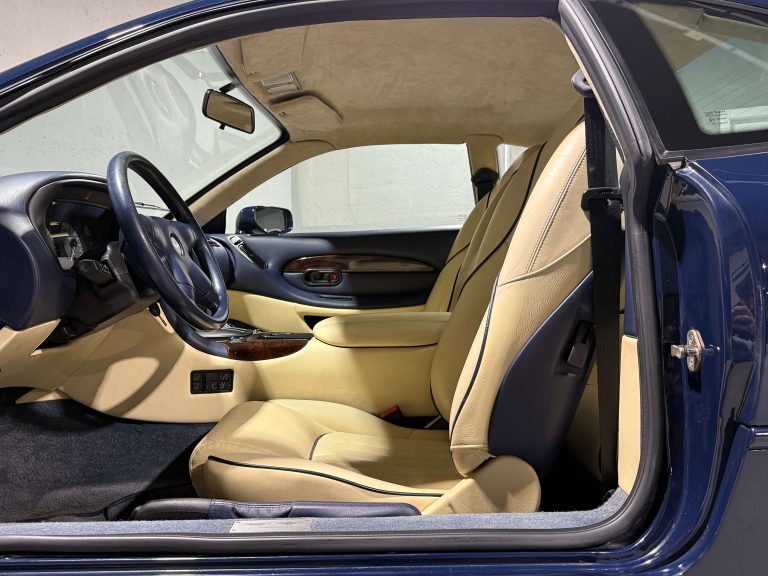 Aston Martin DB7 DB7 coupe 3