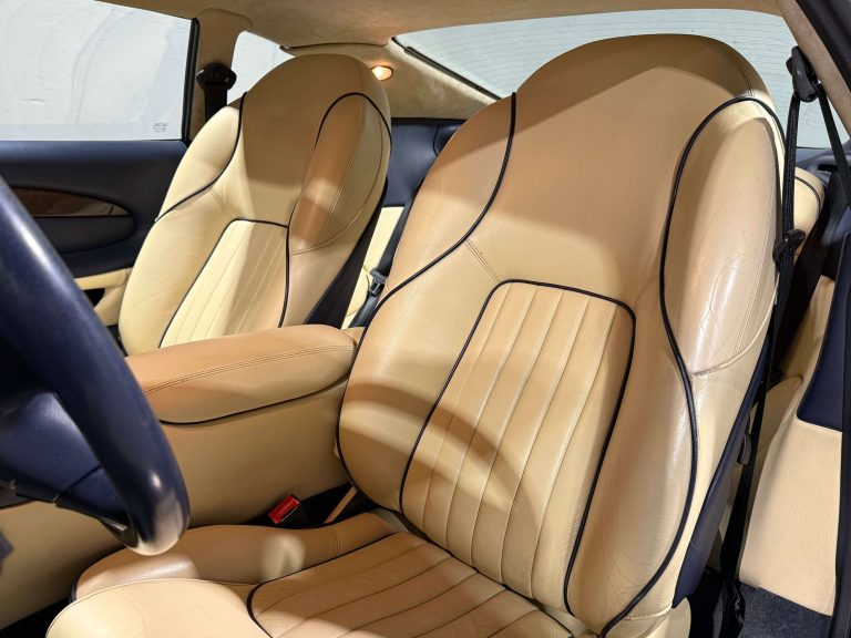 Aston Martin DB7 DB7 coupe 3