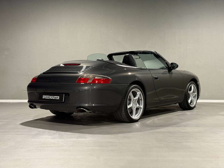 Porsche 911 Cabrio 3
