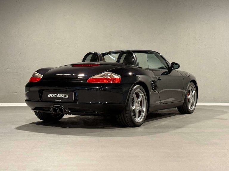 Porsche Boxster 3