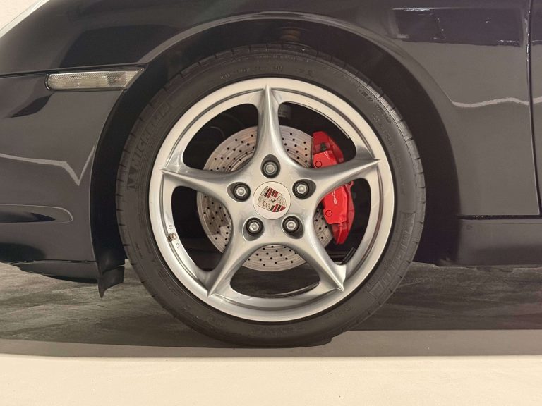 Porsche Boxster 3