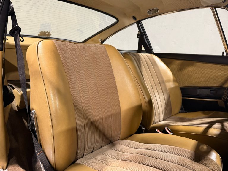 PORSCHE 911 2