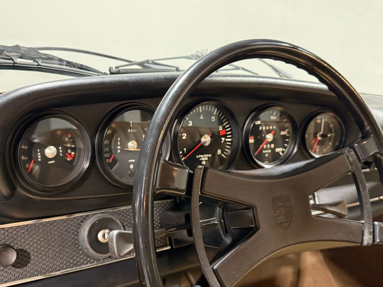 PORSCHE 911 2