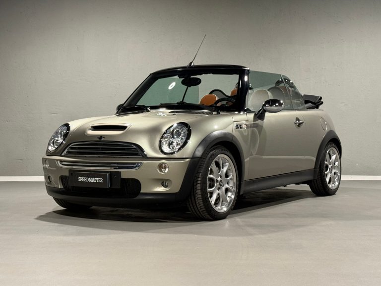 MINI COOPER S SIDEWALK