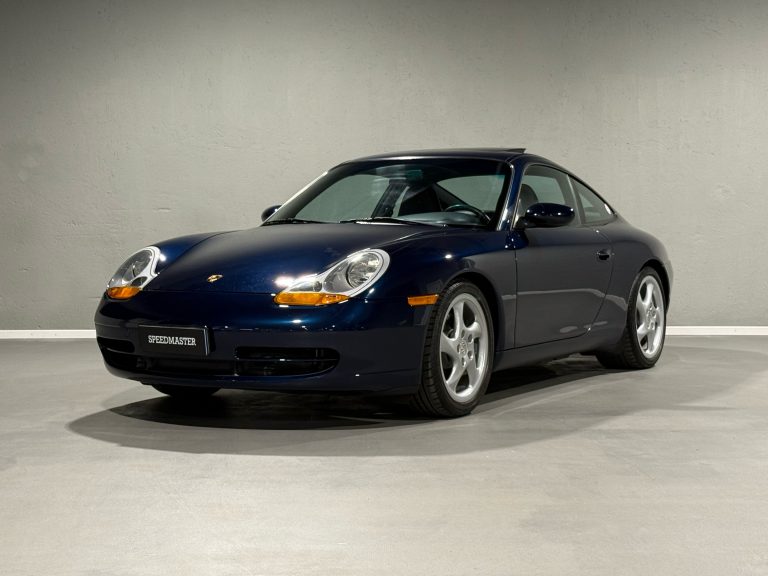 PORSCHE 996
