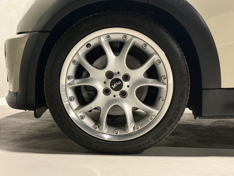 MINI COOPER S SIDEWALK
