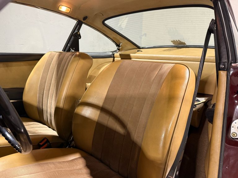 PORSCHE 911 2